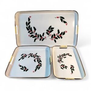 Vintage 3 Piece Lacquerware Nesting Tray Set Christmas Holly  Japan server
